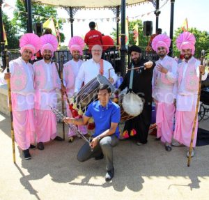 Jeremy Kite and Gurvinder Sandher with Four by Four Bhangra Group