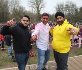 Holi-31